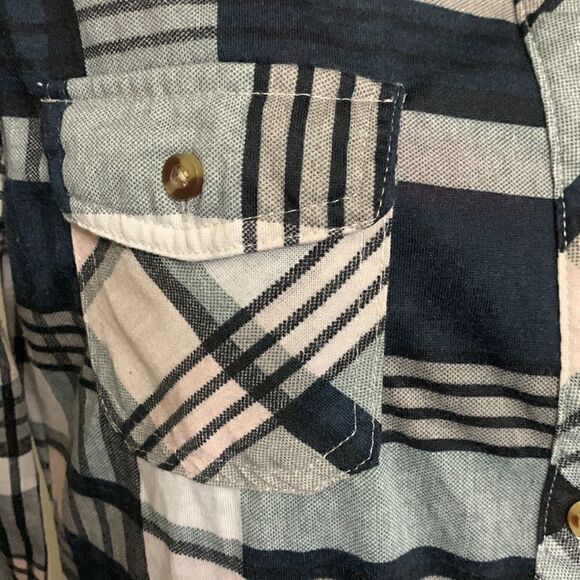 PASSPORT, long sleeve, button down, small, plaid, great condition - Picture 2 of 10